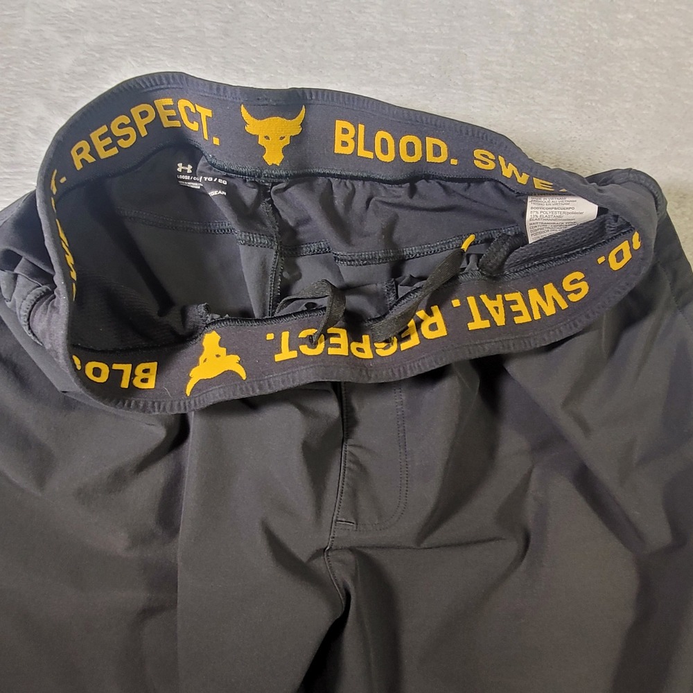 Under Armour Project Rock Training Shorts Mens XL Black Excellent HeatGear 8in - Picture 8 of 12